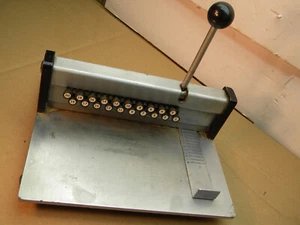 Vintage Punch card puncher, retro office equipment - Picture 1 of 5