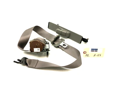 2016-2017 FORD F-150 RIGHT REAR PASS SEAT W/ADJ BELT RETRACTOR PRETENSIONER OEM. - Image 1 of 4