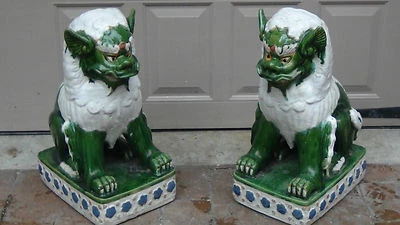 PAIR LARGE ANTIQUE CHINESE FOO - DOOG /LIONS GLAZED MAJOLICA  POTTERY STATUE — 第 1/4 张图片