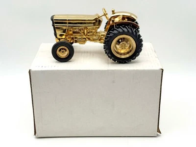 1/16 Oliver 1355 Gold Employee Edition - Image 1 of 4