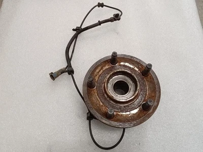 Cojinete de cubo de rueda delantera Jeep Grand Cherokee Commander 1715 2005-2010 52089434AE Foto 1 de 4