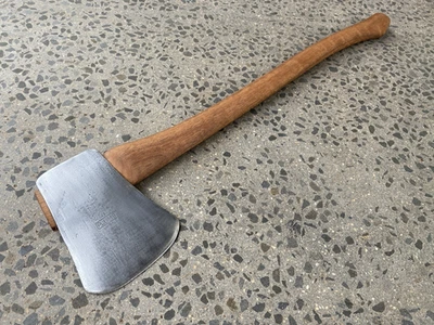 PLUMB USA 4&1/2lb Axe. New Spotted Gum Handle. Aussie Import. GC. - Image 1 of 4