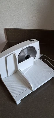 Ritter Allesschneider Markant 01 , Brotschneidemaschine ,klappbar, guter Zustand - Bild 1 von 4