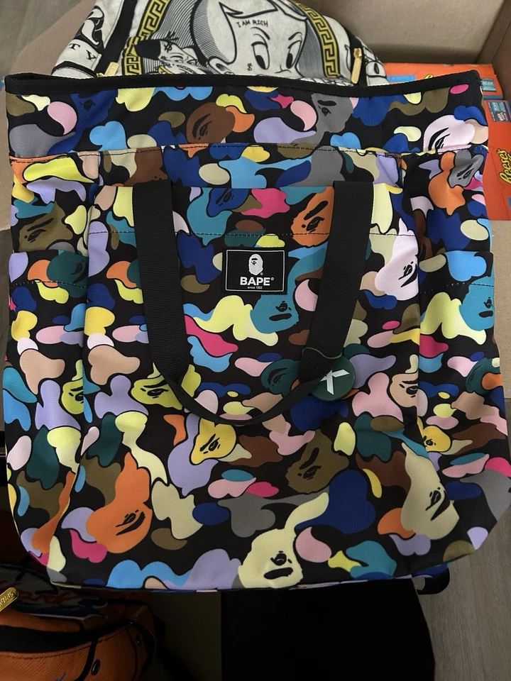 Bolso de Mano/Mochila Multi Camuflaje A Bathing Ape Foto 1 de 4
