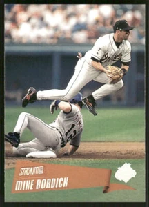 2000 Stadium Club #179 Mike Bordick - Picture 1 of 2