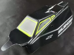 Corpo vintage RC-10 B6 Lexan J Concepts nero con silenziatore JC decalcomanie bandiera USA - Foto 1 di 11