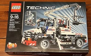 New In Box Lego 8071 Technic Bucket Truck - Picture 1 of 6