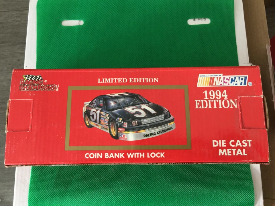 1994 NASCAR Racing Champions 1:24 Die-Cast Coin Bank  1 / DENNIS SETZER #59  B99 - Image 1 of 4