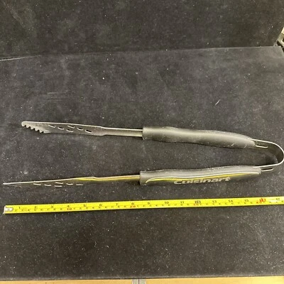Pinzas de acero sin estrés para utensilios de barbacoa de patio trasero Cuisinart Foto 1 de 4