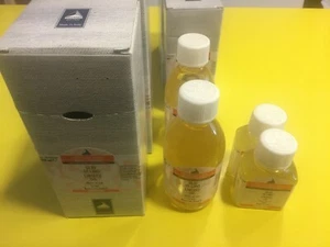 Assortimento olio di lino per pittura a olio - Foto 1 di 1