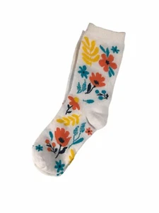 Weiße Damensocken mit Blumenmuster - Größe 5 bis 7 - Bild 1 von 7