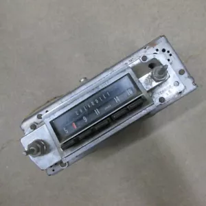 1967 CHEVELLE MALIBU EL CAMINO AM RADIO CHASSIS NOT WORKING FOR PARTS ONLY - Foto 1 di 6