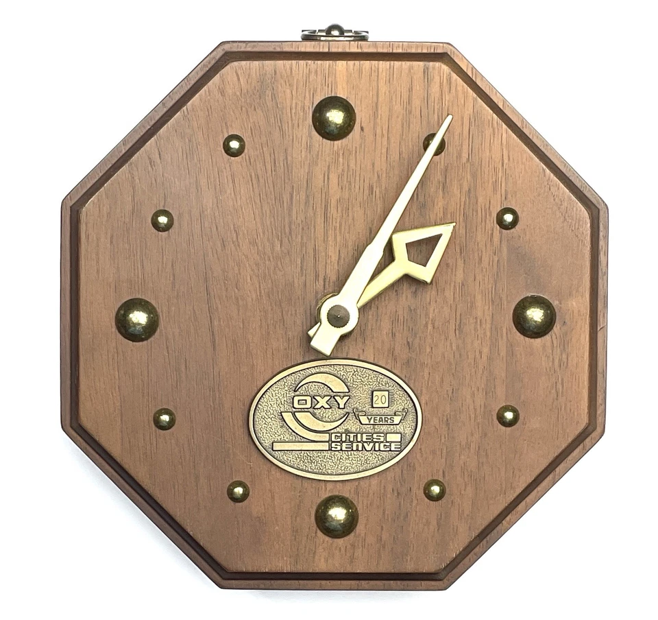 Reloj de Pared Madera Conmemorativo Vintage OXY Cities Service Petróleo y Gas 20 Años Foto 1 de 4
