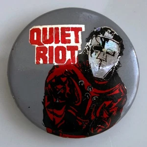 Vintage 1983 QUIET RIOT prismatic foil button Metal Health pin 1" badge LA band - Picture 1 of 3