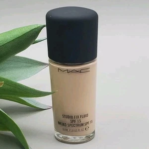 M.A.C NC10 Studio Fix Fluid SPF 15 ~1.0 fl New Without Box  - Picture 1 of 4
