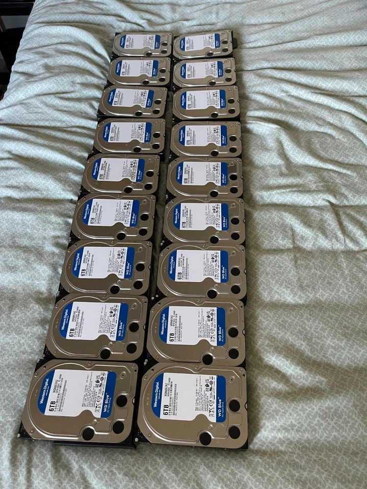 Western Digital Blue (5400 RPM, 3.5", SATA III, 256MB Cache) 6TB Internal - Image 1 of 1