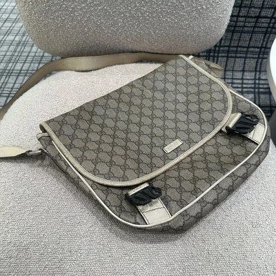 Bolso Bandolera Gucci Flor Antigua Foto 1 de 4