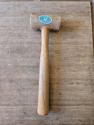 Guirnalda de colección n.º3 cuero crudo martillo mazo EE. UU. Foto 1 de 4