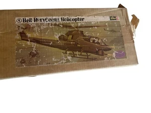 Revell Bell HueyCobra Helicopter Model Kit Vintage 1967 Unassembled Sealed Back - Picture 1 of 5