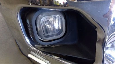 Luz antiniebla de esquina/estacionamiento para pasajeros para camioneta Ford F250SD 11-16 665477 Foto 1 de 4