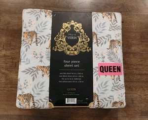 House Of Verdi - Tiger Jungle Pattern Queen Sheet 4-Piece Set Palms Light Green - Picture 1 of 3