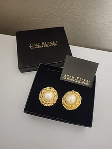Orecchini Joan Rivers Collezione Classics Tono Oro Finta Perla Clip-On J10794 - Foto 1 di 8