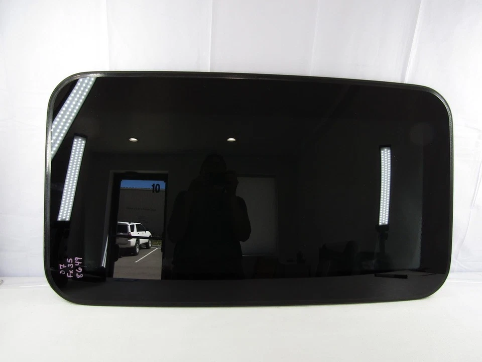 2003-2008 Infiniti FX35 FX45 Sun Roof Sunroof Window Glass Factory OEM - Image 1 of 4