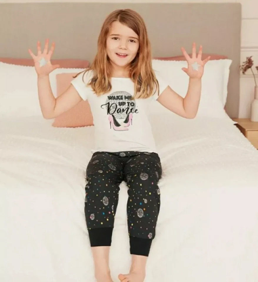 AVON Niños Brillo Disco Bola Despiértame para Bailar Regalo de Navidad Edad 3/4 años Foto 1 de 4