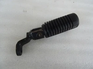 B6. Honda CB 400 N Footrest Front Left - Picture 1 of 5
