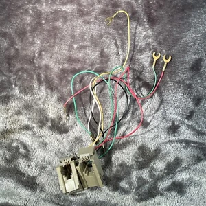 Par de conectores modulares para teléfono Western Electric 500/2500 de colección 632D 616D RJ11 RJ22 - Imagen 1 de 4