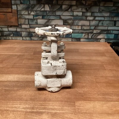 A105N Carbon Steel Gate Valve 1" NPT A105N CLASS 800 -  1000psi Rising Stem Flow - Image 1 of 4