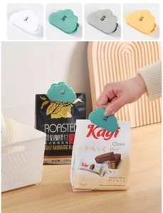 8 Chip Bag Clips Set – Airtight Food Storage Sealing Clips for Snacks & Kitchen - Picture 1 of 6