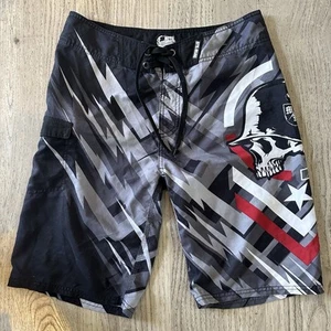 Metal Mulisha Board Shorts Uomo 30 Costume da Bagno Americano Spiaggia Nero e Grigio - Foto 1 di 5