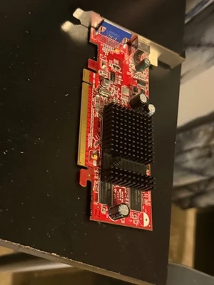 ATI Technologies (109-A26030-01) 128MB DDR1 SDRAM PCI Express Video Card - Image 1 of 2