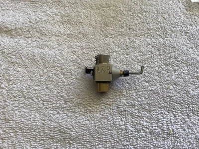 Carburador motor fueraborda K&B 3,5 Nitro Foto 1 de 2