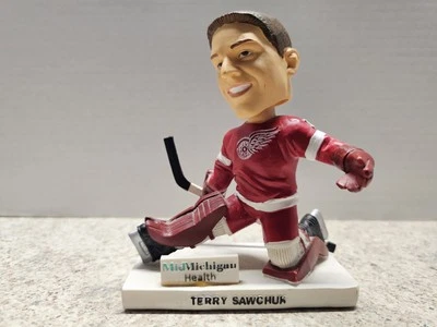 Terry Sawchuk Detroit Red Wings NHL SGA Bobblehead - Image 1 of 4