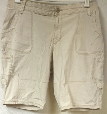 Fashion Bug Womens 16W Tan Stretch Outdoor Bermuda Utility Cargo Shorts W38xL11 - Image 1 of 4
