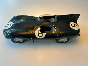 AUTOart Signature Jaguar D-Type 1955 Le Mans Winner 1:12 Scale - Picture 1 of 13