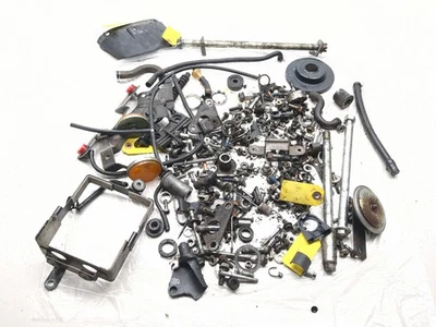 99-10 Suzuki GZ250 Piezas Master Hardware Perno Reflector Bocina Eje Manguera Kit Foto 1 de 4