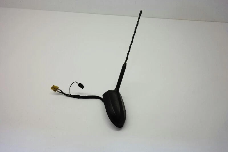 15-18 Ford Focus Rear Roof Mounted Antenna Assembly OEM  - Image 1 of 4