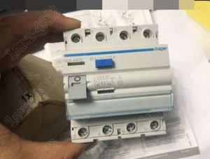 1 pieza nuevo disyuntor Hager CDA440D 4P/40A/30mA - Imagen 1 de 3