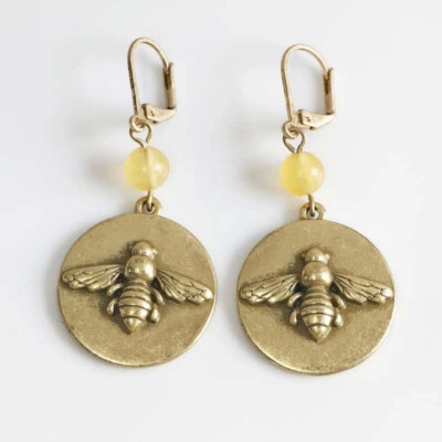 Nuevos Pendientes Colgantes Cabi Boho Abeja Etiqueta Redonda Retro Mujeres Fiesta Vacaciones Joyería Foto 1 de 4