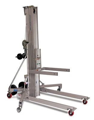 Genie Superlift Contractor, SLC- 24, 650 libras de capacidad de carga, altura de elevación 24' Foto 1 de 4