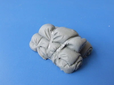 IMPERIAL-MODELLBAU Planenstapel, WK II, RC Panzer Zubehör, Maßstab 1:16