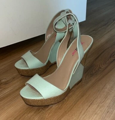 Cuñas de corcho JUSTFAB como nuevas talla 7,5 usadas Foto 1 de 4