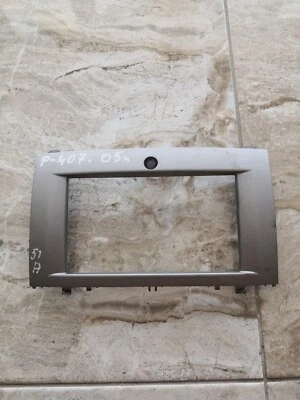 Peugeot 407 2005/SCREEN DISPLAY SURROUND PLASTIC TRIM/9644559677 Foto 1 de 4