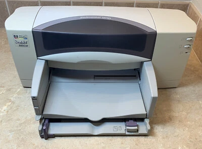 HP Deskjet 895CSE Professional Inkjet Printer Untested Parts Or Repair - Image 1 of 4