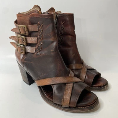 Botín de cuero Freebird by Steven "PERÚ" talla 9 marrón desgastado punta abierta Foto 1 de 4