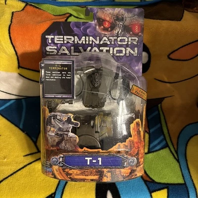 Figura de acción Terminator Salvation T-1 nueva precintada Foto 1 de 4
