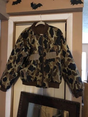 Columbia Vintage Duck Camo Puffer Jacket Large - Image 1 of 4